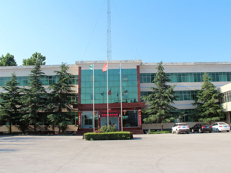 公司響應(yīng)國家環(huán)保要求，對(duì)企業(yè)進(jìn)行土壤檢測，各項(xiàng)檢測結(jié)果均達(dá)標(biāo)